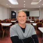 Dr. Carlos Capmourteres
